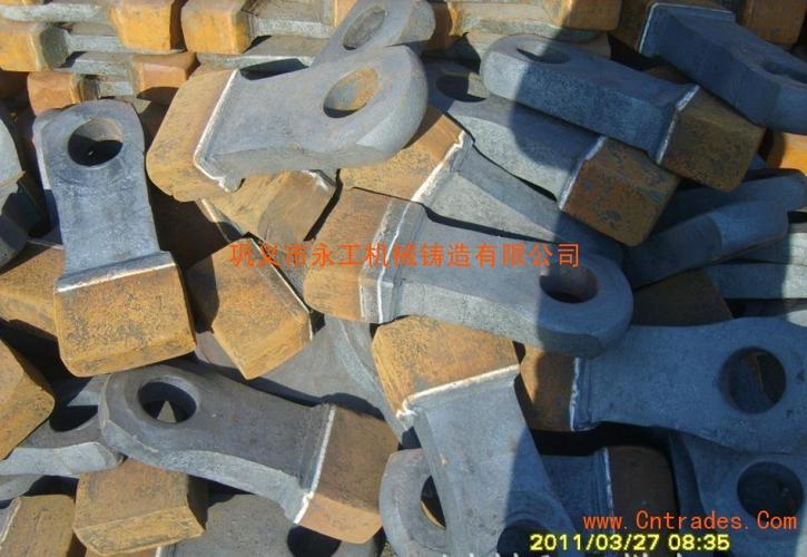  供應(yīng)產(chǎn)品 03 供應(yīng)錘式破碎機(jī)錘頭價格與結(jié)構(gòu)      密匙kfda